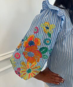 Alternative view of Blooming Personality Top