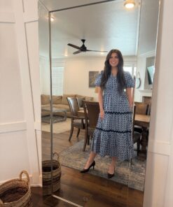 Alternative view of Navy/Blue Printed Puff Sleeve Midi Dress